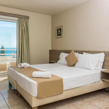 Porto Greco Village Hotell